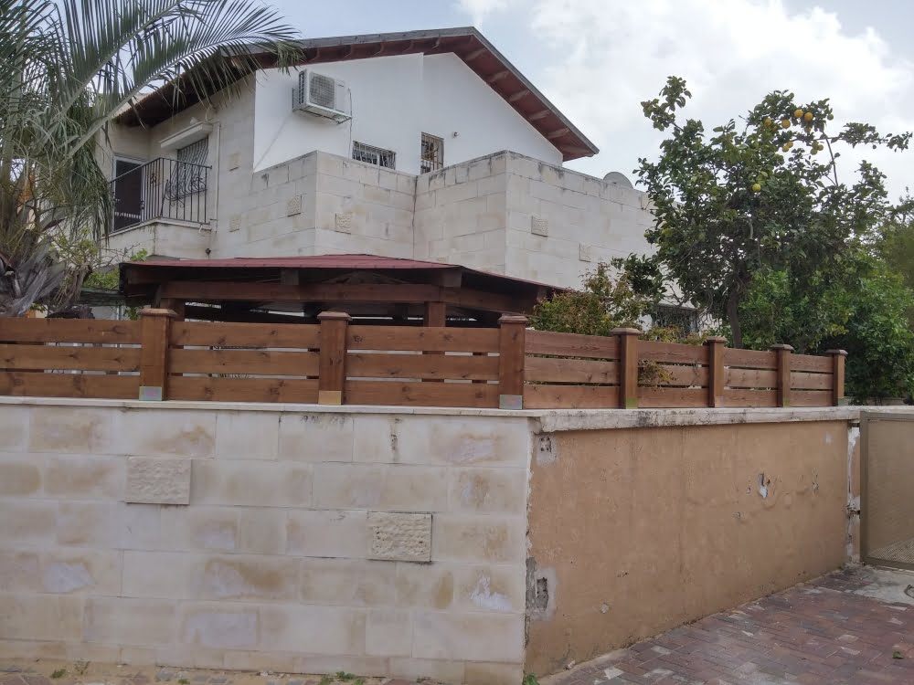 גדר דקורטיבית