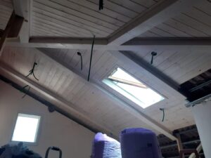 סגירת חדר בגג קיים