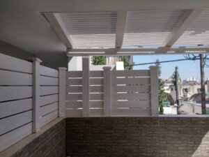 פרגולה גושנית וגדר